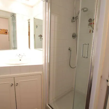 Familial Sur Les Pistes Avec Parking Et Casier A Skis - - Fr-1-330d-91 Apartment Montgenevre