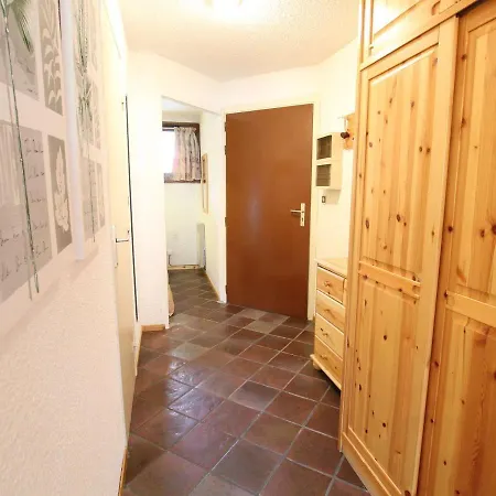 Familial Sur Les Pistes Avec Parking Et Casier A Skis - - Fr-1-330d-91 * Montgenevre